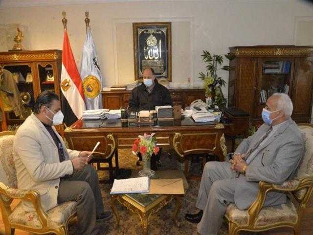 محافظ أسيوط يعتمد درجات تنسيق القبول بمدارس الثانوي الفني
