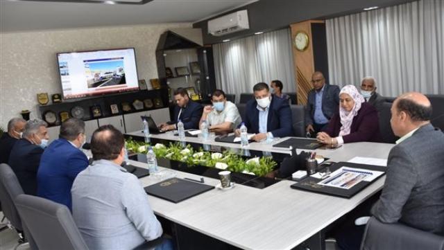 خط أحمر