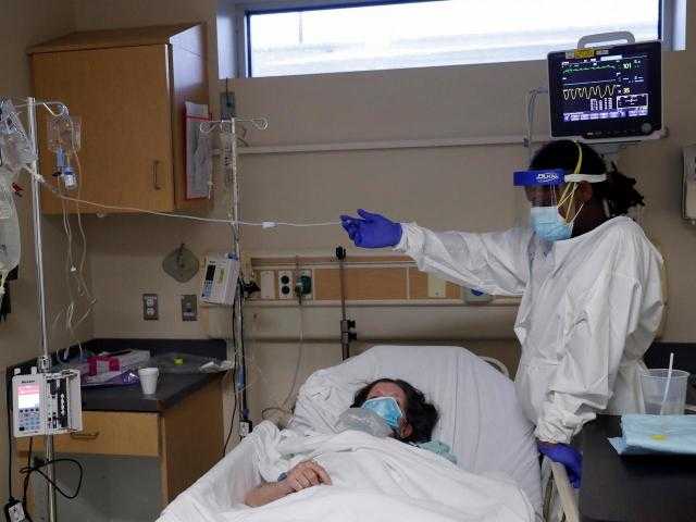 الولايات المتحدة تسجل أعلى حصيلة يومية لإصابات كورونا في شهرين