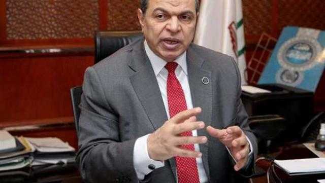 القوى العاملة بأسيوط: صرف منحة عيدي العمال والأضحى لـ4 آلاف و623 عاملا