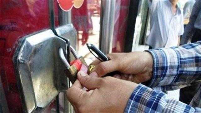 تشميع 36 منشأة خالف أصحابها مواعيد الغلق والإجراءات الاحترازية في الغربية