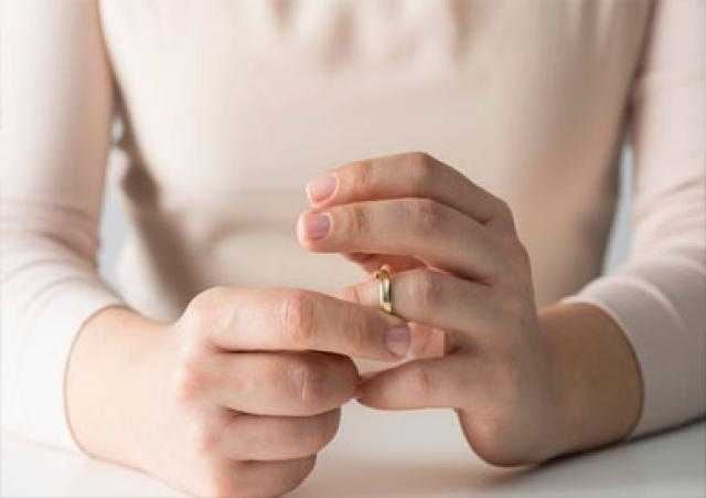 الإفتاء تحسم الجدل حول رد الشبكة عند فسخ الخطبة أو الطلاق