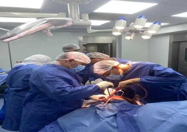 عبدالحي: إرهاب الأطباء بتهمة الخطأ الطبي سيجعلهم يحجمون عن الحالات الخطيرة