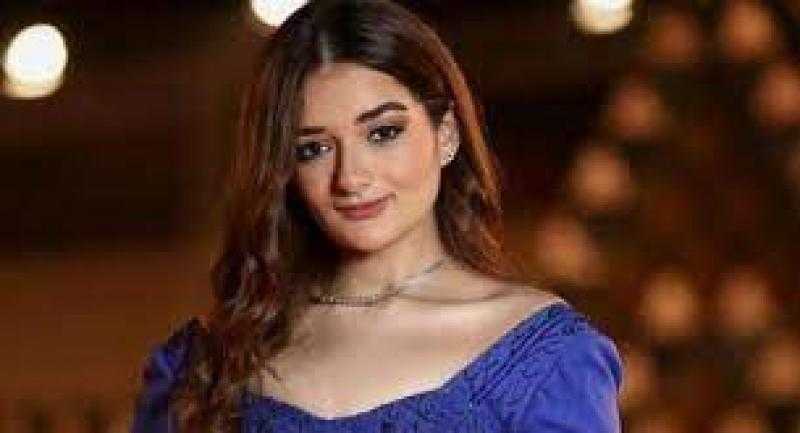 ملك زاهر بإطلالة مشابهة لـ أحمد السقا من فيلم «همام في امستردام»|شاهد