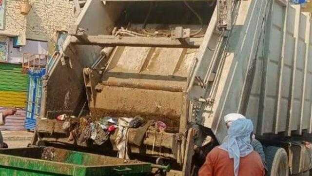 محافظ المنيا يشدد على تكثيف حملات النظافة ورفع الإشغالات بالقرى والمراكز