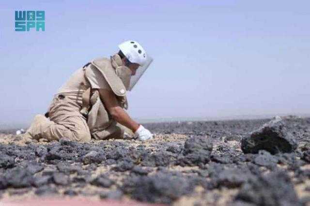  الملك سلمان للإغاثة ”مسام” ينتزع أكثر من 1.200 لغم في اليمن خلال أسبوع