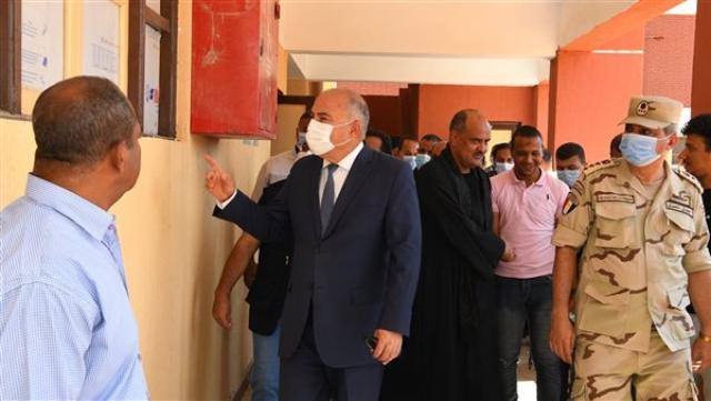 خط أحمر