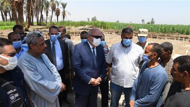 خط أحمر