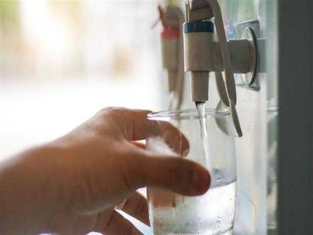 دار الإفتاء: صدقة الماء في شدة الحر من أعظم القربات