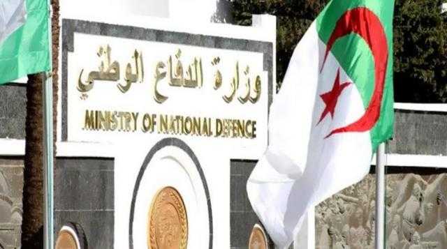 الدفاع الجزائرية: وفاة 18 عسكريًا جراء الحرائق شمال البلاد