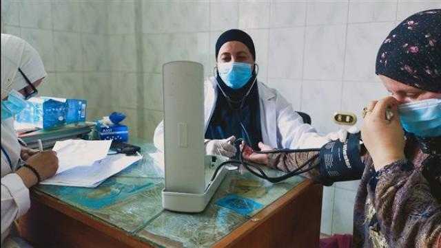 صحة الشرقية: توقيع الكشف الطبي على 1600 مريض بالقافلة الطبية بقرية سنهوا
