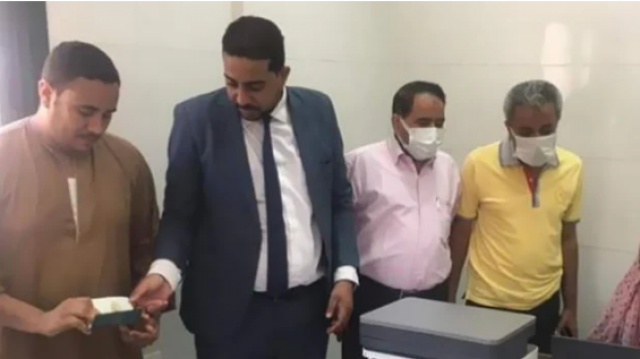 خط أحمر