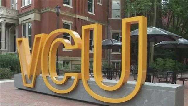 جامعة فرجينيا تلغي تسجيل 240 طالبا لعدم تلقيهم لقاح كورونا