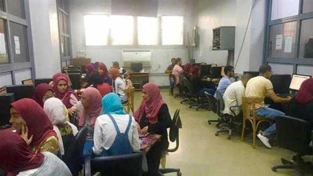 مكاتب تنسيق جامعة طنطا تستقبل طلاب المرحلة الأولى من الثانوية العامة
