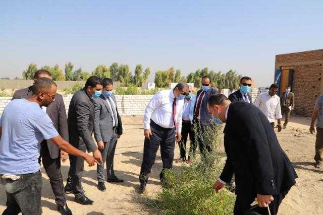 وزير القوى العاملة يتفقد مركز تدريب الرضوانية بالأقصر.. صور