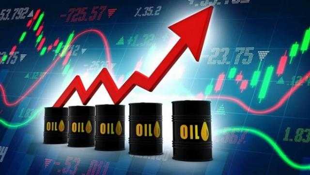 ارتفاع أسعار النفط بسبب إعصار إيدا