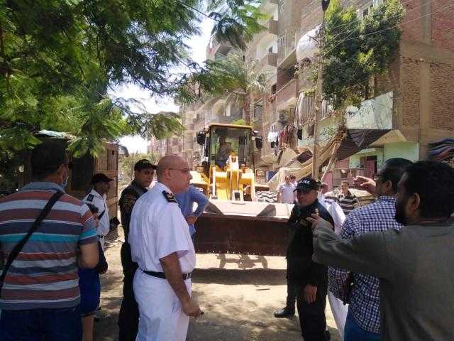 محافظ أسيوط: تنفيذ 37 حالة إزالة لتعديات على أراض زراعية ومخالفات البناء
