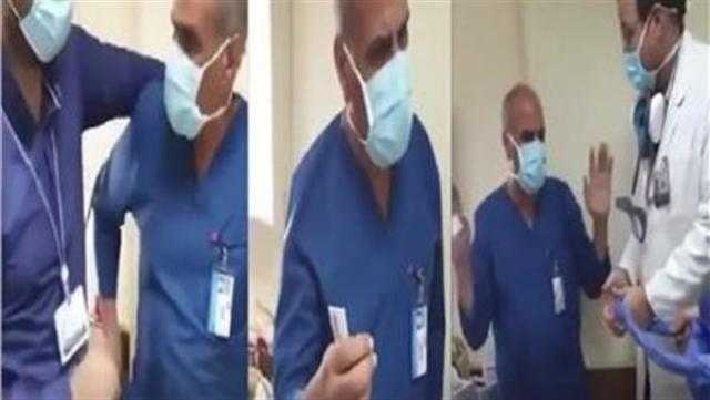 الطبيب المتهم بإهانة ممرض: أنا مش بوذي عشان أخليه يسجد لكلب.. الواقعة مجرد هزار