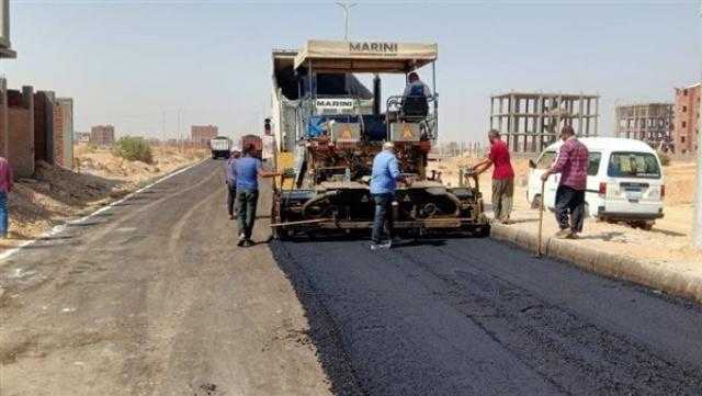 استكمال أعمال الطرق في العاشر من رمضان والصالحية الجديدة