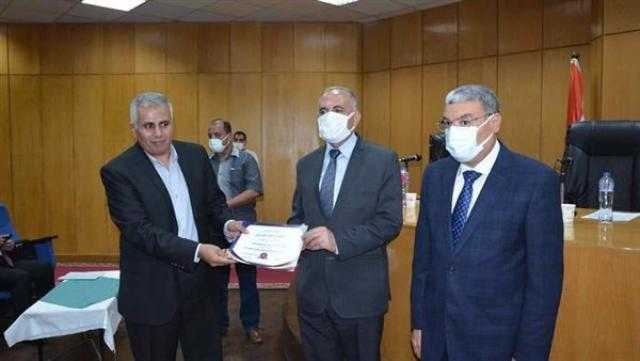 الانتهاء من تبطين وتأهيل 305 كيلو مترات من الترع بالمنيا