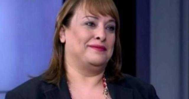 رشا مجدي تستعرض مقال إلهام أبو الفتح ”دلل قلبك تكسب حياتك”