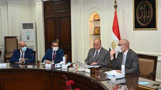 وزير الإسكان ومحافظ القاهرة يتابعان أعمال تطوير «منطقة مثلث ماسبيرو»