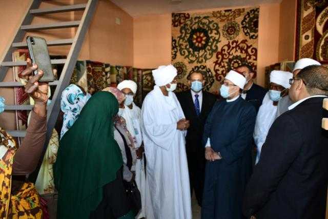 محافظ البحر الأحمر يستقبل وزير الأوقاف وسفير دولة السودان بالغردقة.. صور