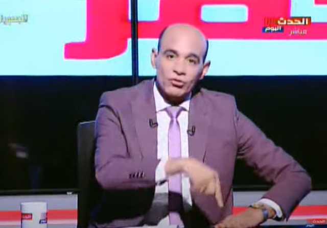 محمد موسى يحرج طارق الشيخ على الهواء: ”غنيت مع موزة وهو موقوف ليه”؟