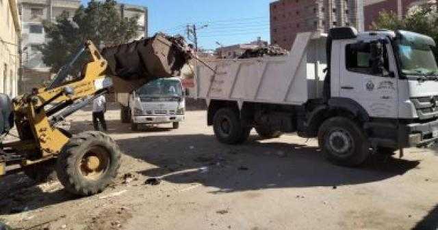 رفع 2056 طن مخلفات وحملات نظافة مكثفة بمراكز ومدن كفر الشيخ.. صور