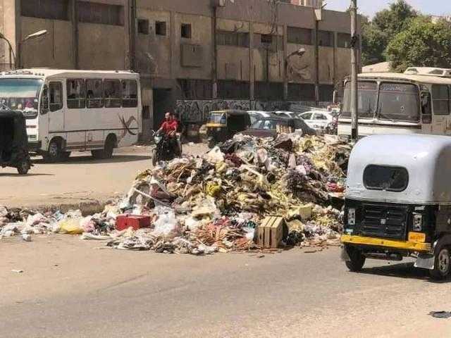 أهالي سكان حي شرق بشبرا الخيمة يشكون انتشار القمامة