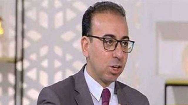 كاتب صحفي: ما تقوم به الدولة الآن يتخطى فكرة الإنجاز