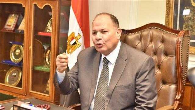 أسيوط.. التشديد على الالتزام بالمواعيد الشتوية الجديدة
