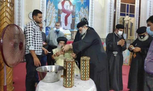 خط أحمر