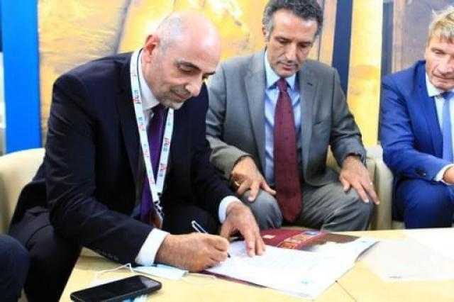 الأردن يوقع اتفاقية لدعم الطيران العارض مع شركة فرنسية