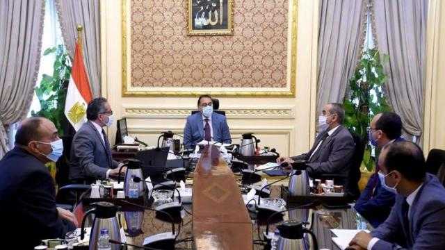 ”قرارات ولقاءات هامة”.. تعرف على نشاط الحكومة في أسبوع.. انفوجراف