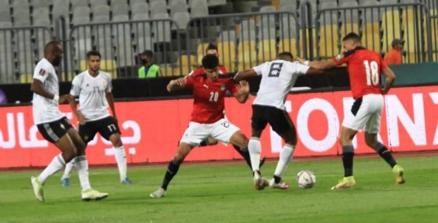 خط أحمر