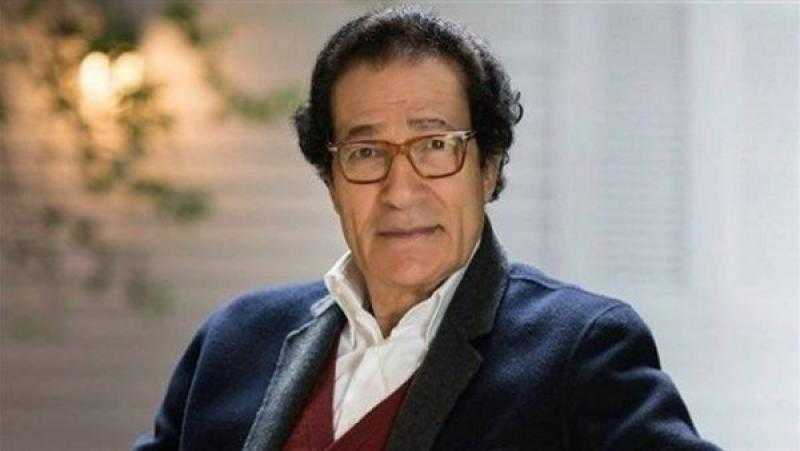 فاروق حسني يتعافى من وعكة صحية ويعود إلى منزله