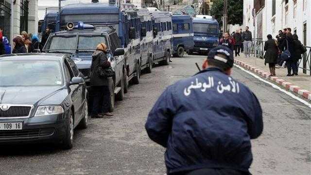 الجزائر.. اعتقال 17 شخصًا خططوا لتنفيذ عمليات مسلحة داخل البلاد