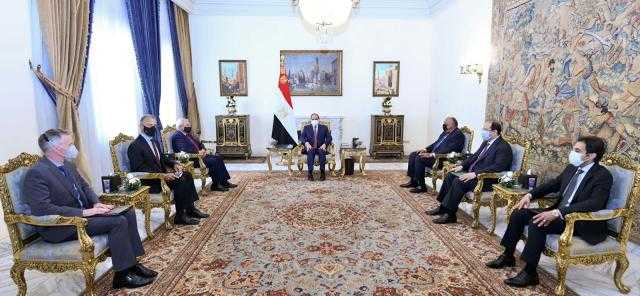 جهود مصر تجاه التهدئة في غزة.. وقضية سد النهضة.. تفاصيل لقاء الرئيس السيسي وروبرت مينينديز