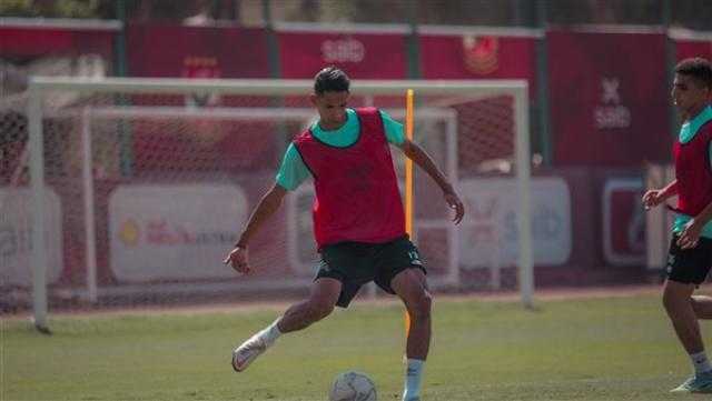 مشاركة بانون وتدريبات في الجيم قبل السفر للنيجر في مران الأهلي
