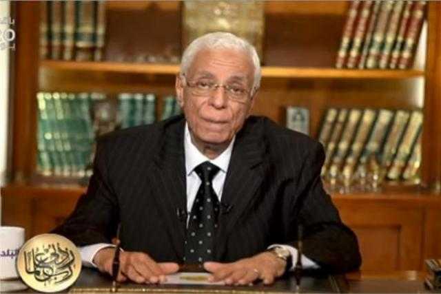 حسام موافي: هناك مرضى يصابون بارتفاع ضغط الدم فور رؤية الطبيب