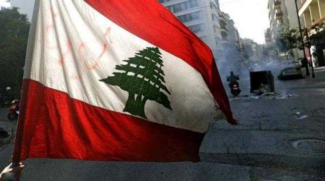 إضاءة شعلة تذكارية بمحيط ميناء بيروت في الذكرى الثانية لحراك 17 أكتوبر