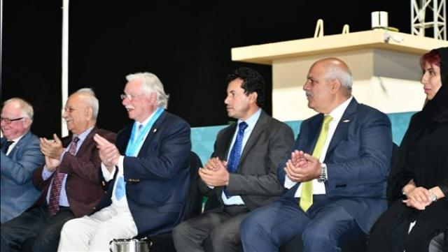 خط أحمر