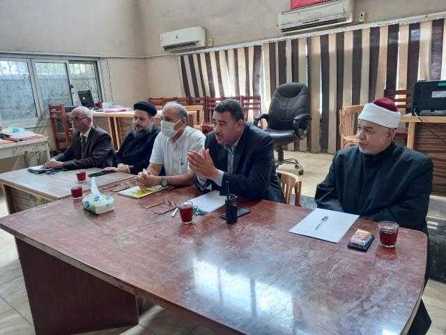 تفاصيل لقاء أعضاء لجان ومنسقي القضية السكانية بمركز الفتح في أسيوط.. صور