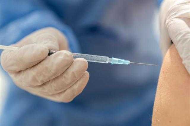 نيويورك تعتزم إلزام السكان بالتطعيم الكامل ضد كورونا لدخول المطاعم وأماكن الترفيه