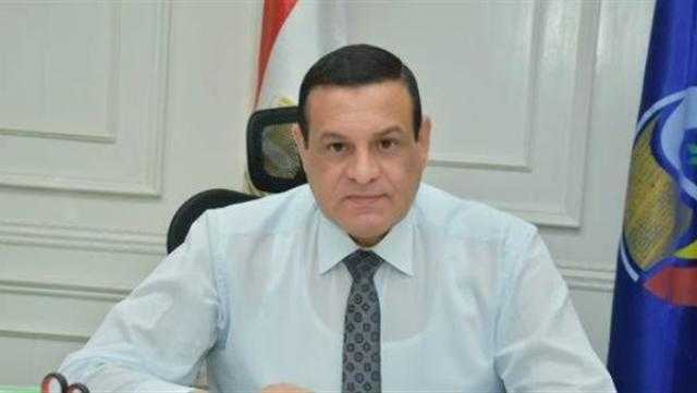 إحالة 312 من العاملين بالوحدات الصحية والمديريات الخدمية بالبحيرة