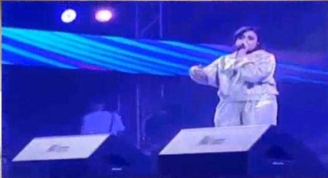 محمد موسى: مين سمح لمؤدية المهرجانات ”ألماس” بالغناء رغم إيقافها؟.. فيديو