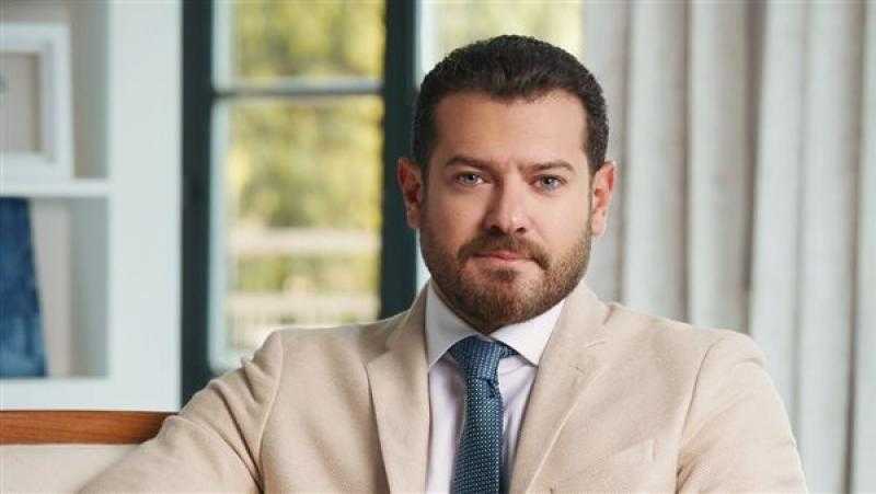 عمرو يوسف وكندة وإياد نصار.. أبرز الحضور في عزاء والد جومانا مراد