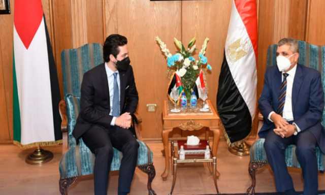 ولى عهد الأردن يشيد بمشروعات تطوير قناة السويس