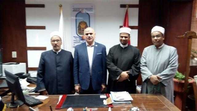 وفد من منطقة وعظ الأقصر يزور جامعة الأقصر